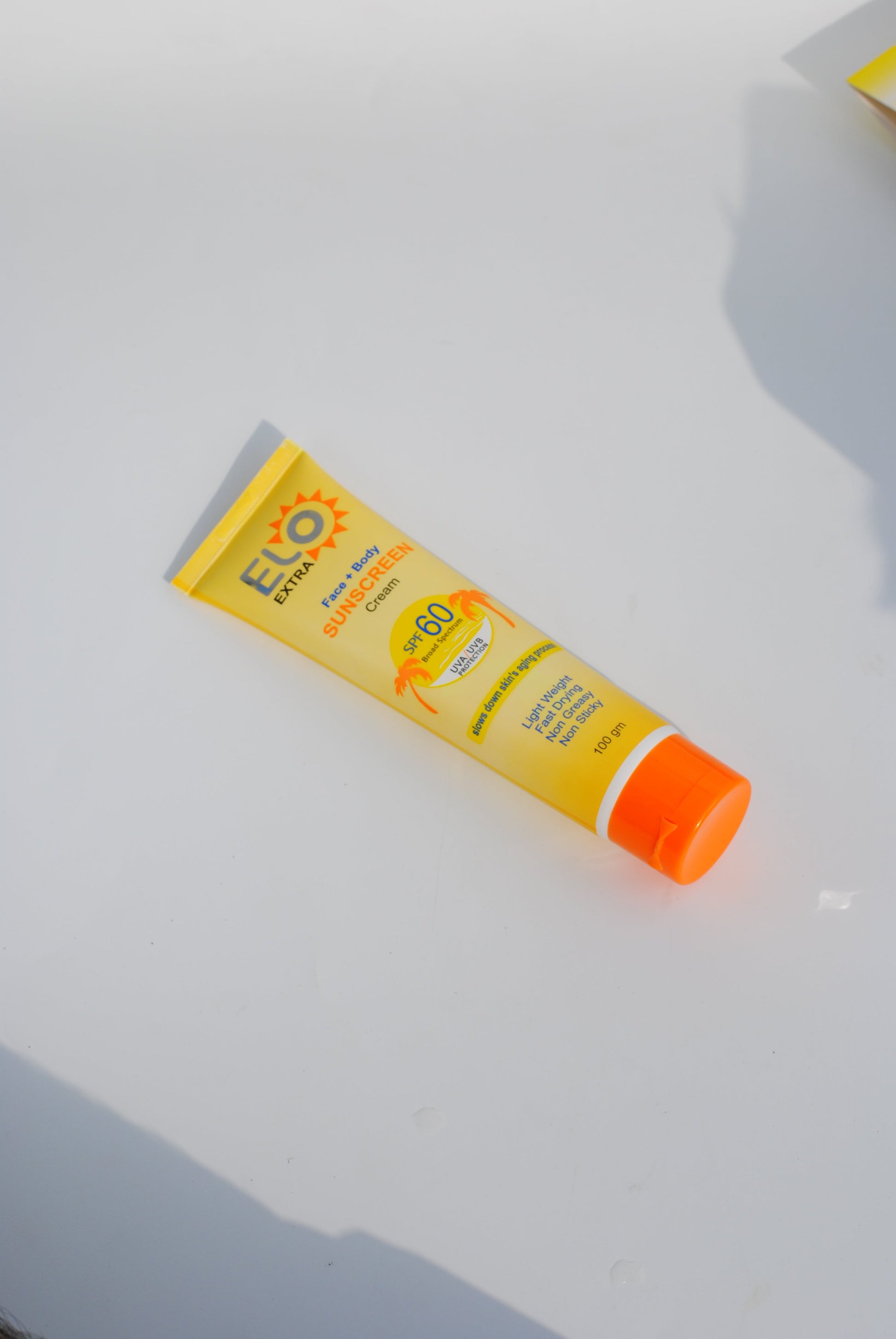 ELO EXTRA SUNSCREEN - Dreamdeals